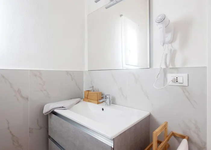 A Ca' Du Barba Ale Apartment La Spezia