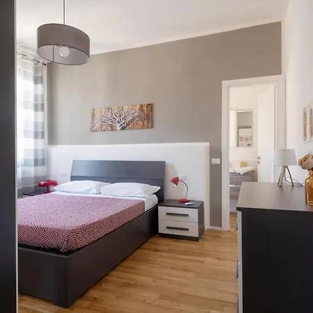 A Ca' Du Barba Ale Apartment La Spezia